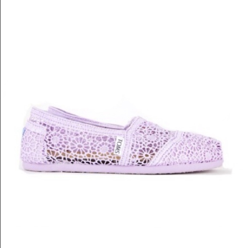 Lavender Lace Toms